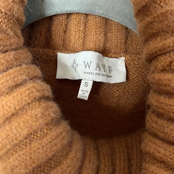 WAYF Camel Crop Cable Knit Turtleneck  Sweater Wide Sleeve, Size S - Picture 5 of 10